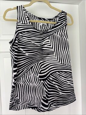 Chico's Black and White Optical Stripe Tank